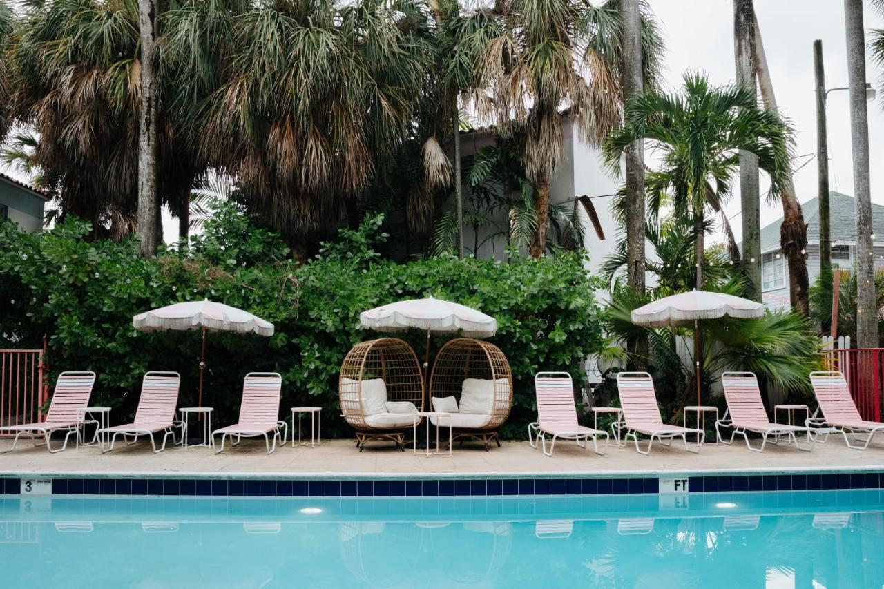 Miami River Inn By Renzzi Экстерьер фото