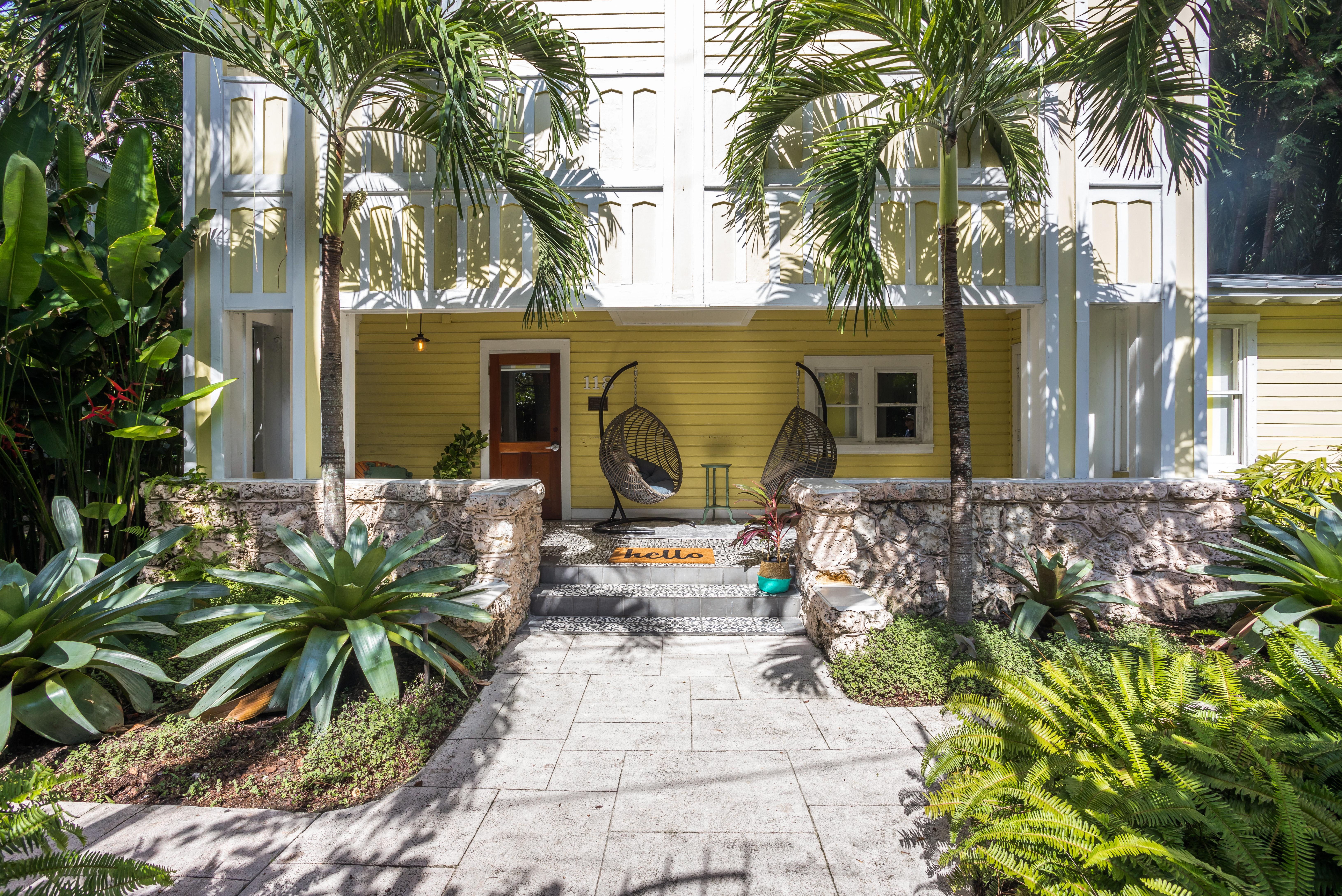 Miami River Inn By Renzzi Экстерьер фото