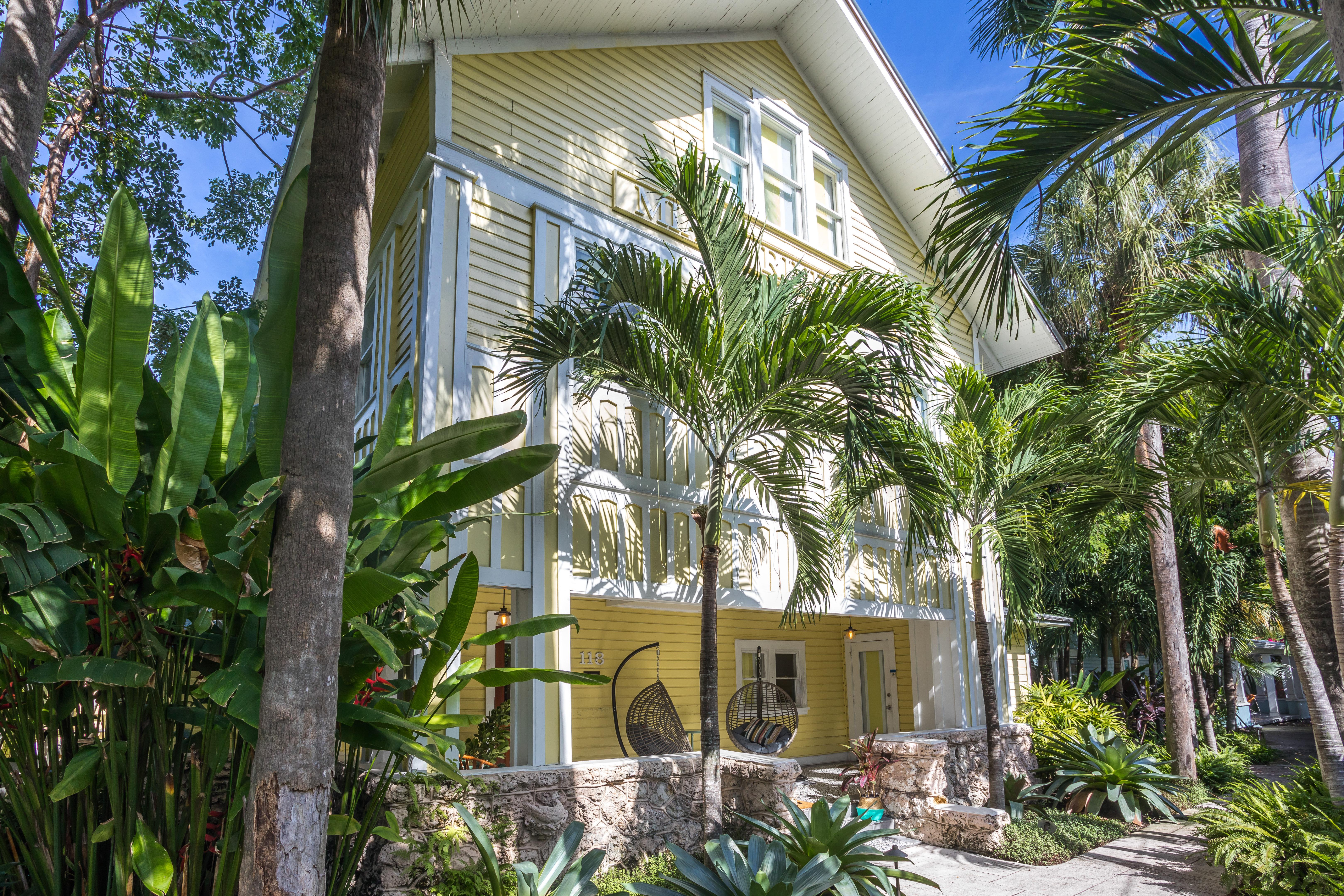 Miami River Inn By Renzzi Экстерьер фото