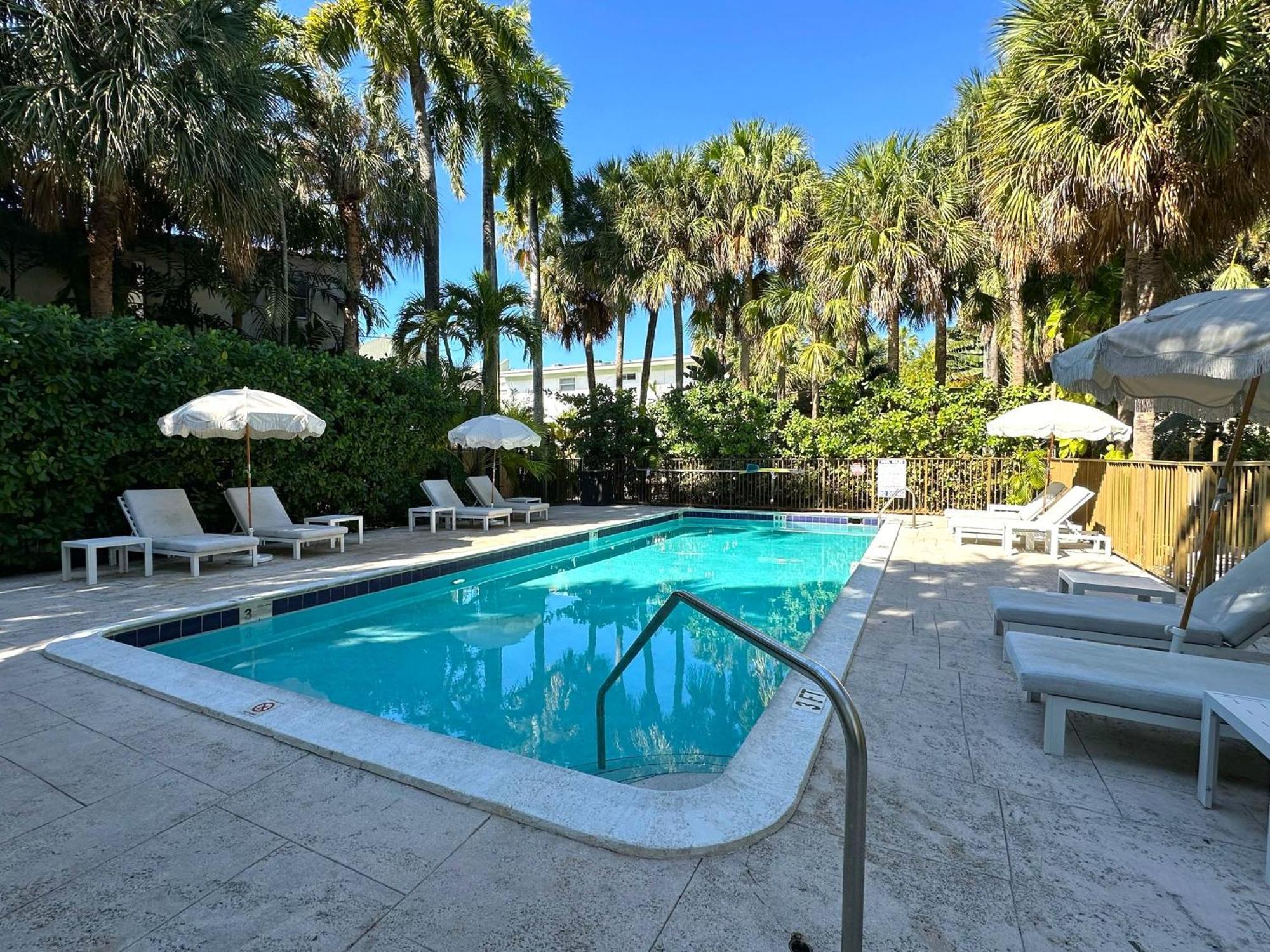 Miami River Inn By Renzzi Экстерьер фото